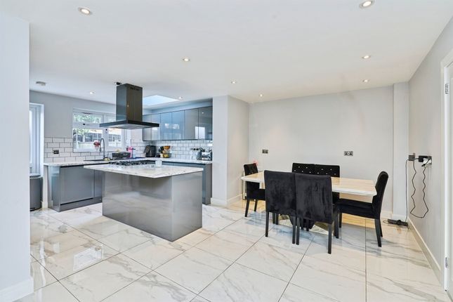Hawkswell Drive, Willenhall photo 4