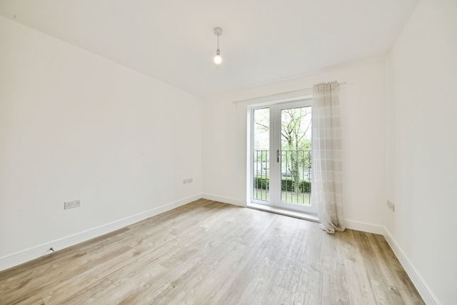 Flat 71 Image Court,, Maxwell Road, Essex photo 3