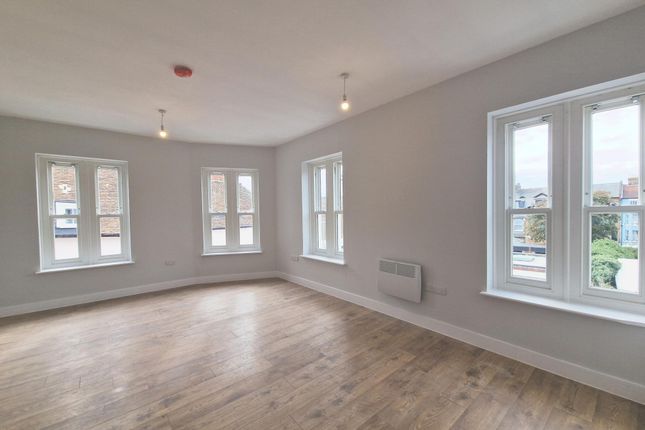 Flat 3 5, South Street, Deal photo 2