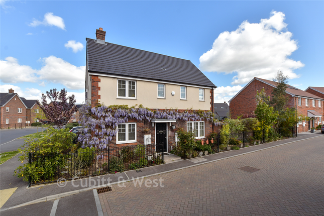 1, Eames Way, Crawley photo 4
