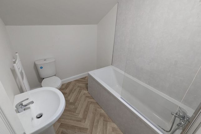 73, Castlereagh Street, Sunderland photo 4