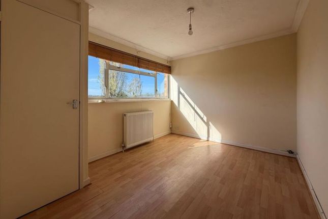 4A, Kingsway, Camberley photo 4