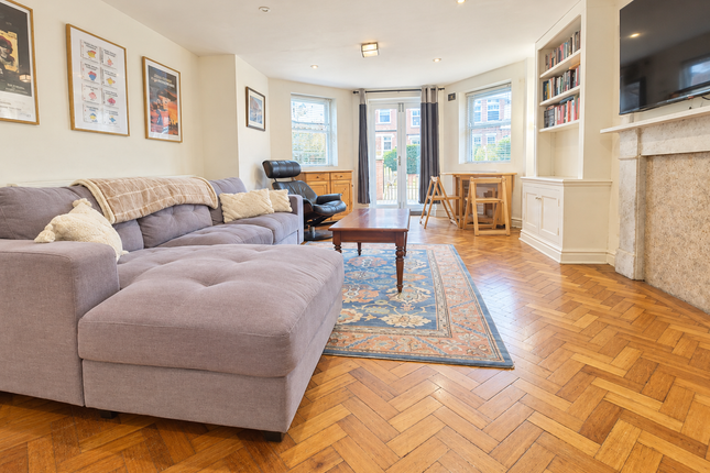 Mountview Road, Crouch End photo 2