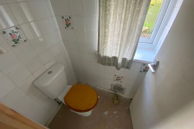 53, Thornfield Road, Consett photo 4