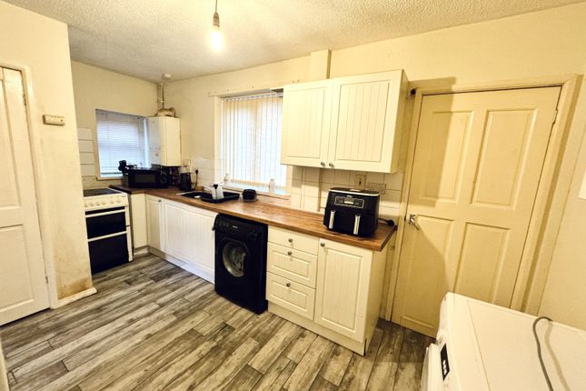 2, Hawthorn Crescent, Peterlee photo 3