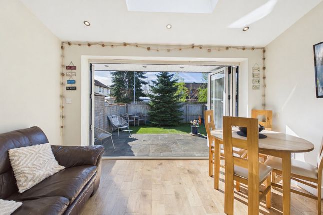 15, Taylor Court, Worle, Weston-Super-Mare photo 3