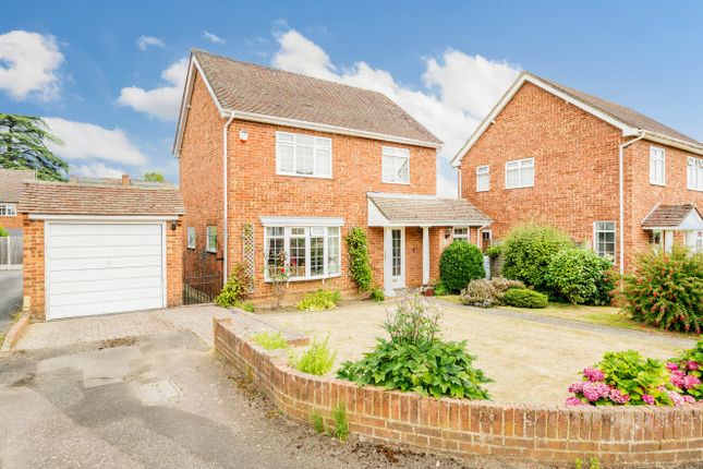 Thumbnail Detached house for sale in Hanover Close, Sittingbourne, Kent