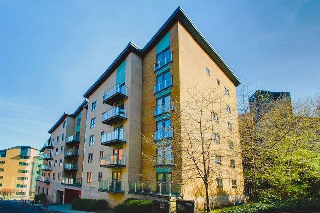 Thumbnail Flat for sale in Manor Chare, Newcastle Upon Tyne