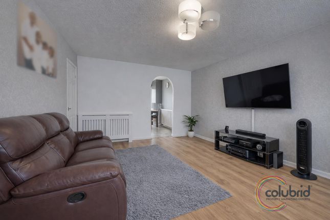 18, Portsea Road, Tilbury photo 3