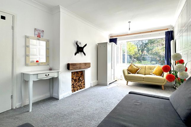 98 Queensway, Cheadle photo 3