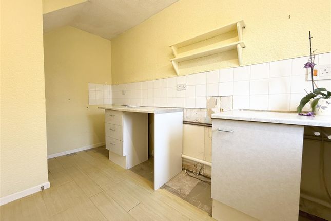 35, Barneby Avenue, Hereford photo 3