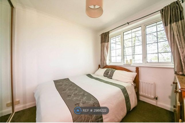 Meadow Close, Chatham photo 5
