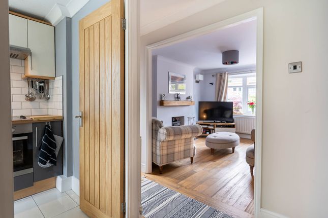35 Ashmead Rise, Birmingham photo 3