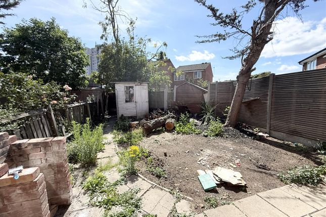 2, Gurney Close, Barking photo 4