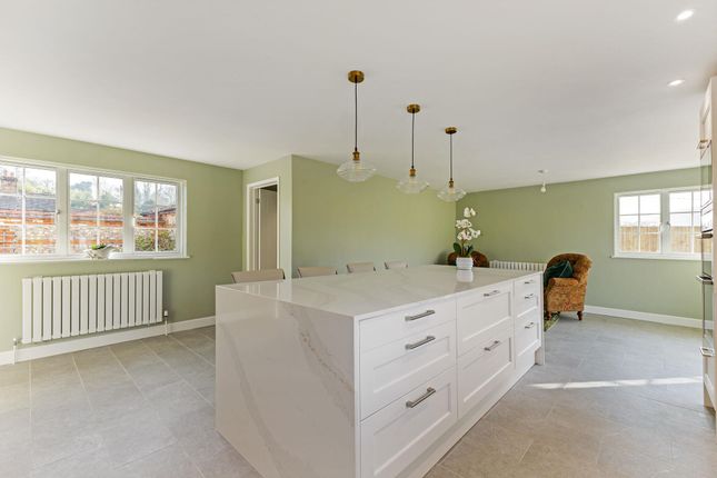 The Hill, Andover photo 2