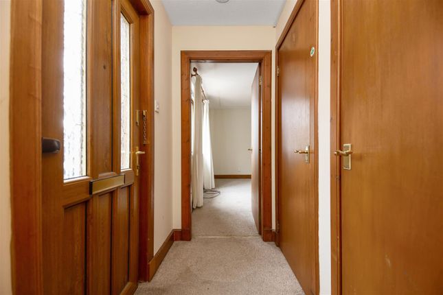 Flat for sale in 3 Muirside Court, Cairneyhill