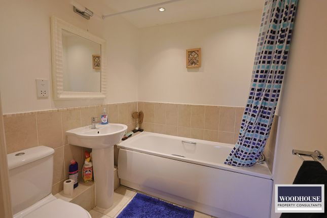 Flat for sale in Yukon Road, Broxbourne