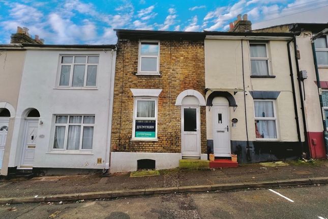 Terraced house for sale in Cromwell Terrace, Chatham