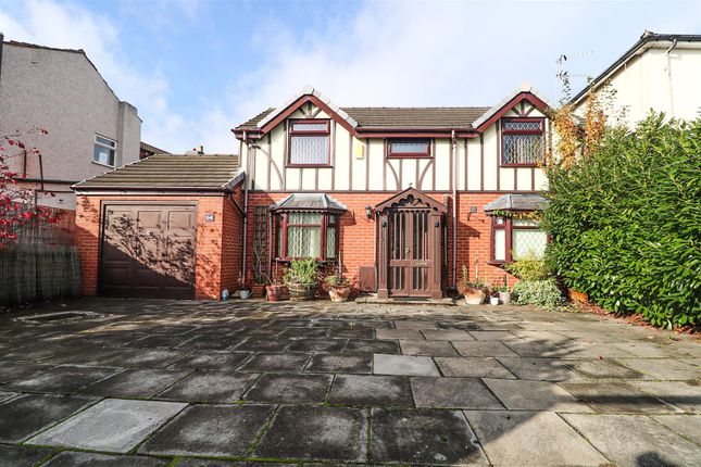 Thumbnail Detached house for sale in Compton Road, Birkdale, Southport