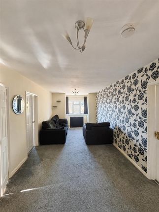 1 Nelson Court, Nelson Close, High Wycombe photo 3