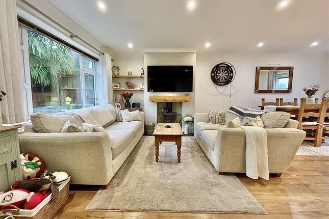 10, Caudle Close, Ruardean photo 2