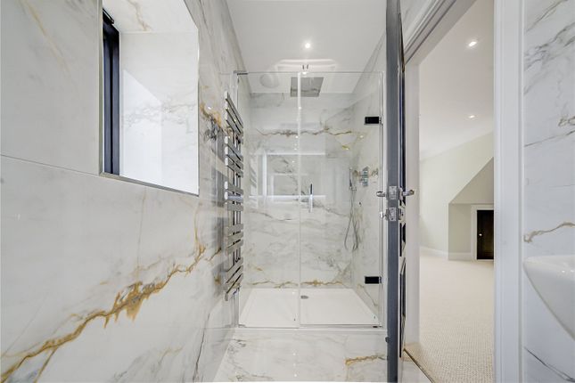 Guest Room Ensuite