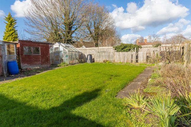Southlore, Thorn Way, Southam photo 3