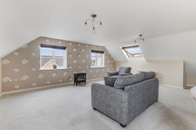 16, Byron House, Ilkley photo 2