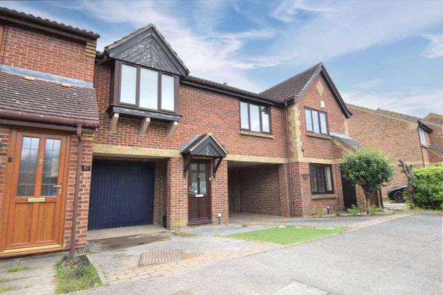1-bed flat on 55, Hope Avenue, Bracknell, £1,300/mo