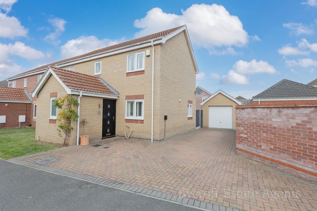 3-bed detached on Kings Drive, Great Yarmouth, £340,000