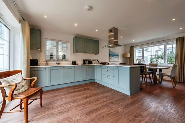 20, Polpennic Drive, Cornwall photo 2