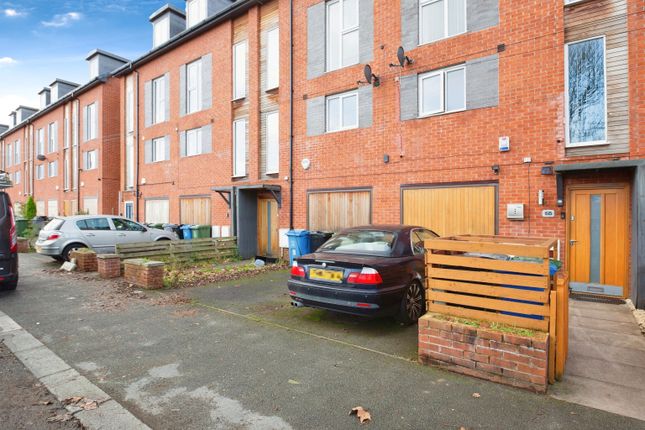 Town house for sale in East Union Street, Manchester M16