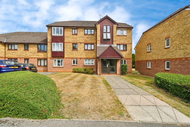 Flat 7, Hunters Gate, Hunters Lane, Watford photo 3