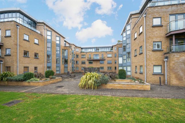 Thumbnail Flat for sale in Lanherne House, The Downs, Wimbledon