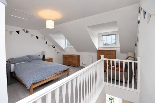 23, Pickering Drive, Blaydon-On-Tyne photo 4