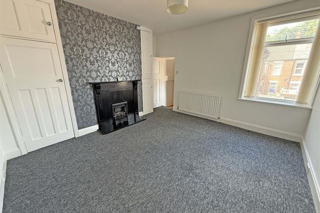 44, Salisbury Avenue, North Shields photo 2