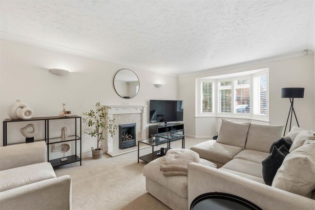 22, Whitehead Drive, Warwick photo 2