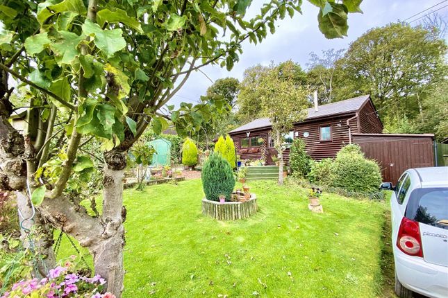 Thumbnail Mobile/park home for sale in Hawkbatch, Arley, Bewdley