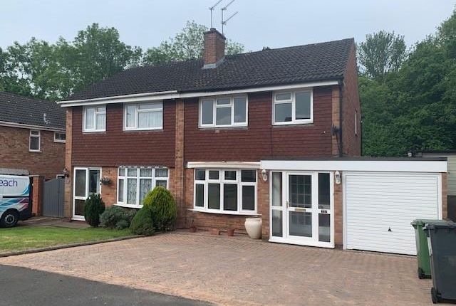 Thumbnail Property to rent in Croft Close, Redditch