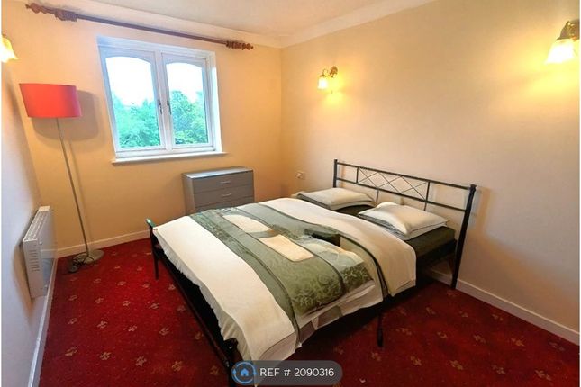 Thumbnail Flat to rent in Lake House, Southampton