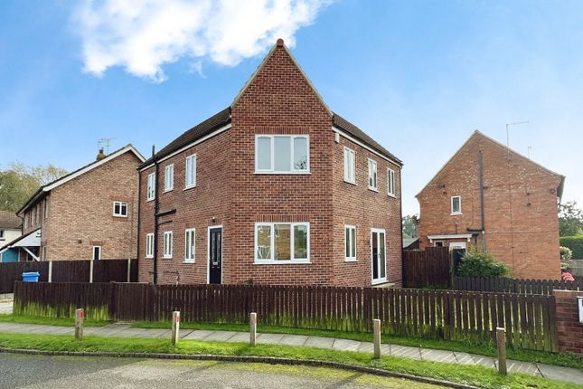 Thumbnail Detached house for sale in Meadowfield, Bubwith, Selby, East Riding Of Yorkshi