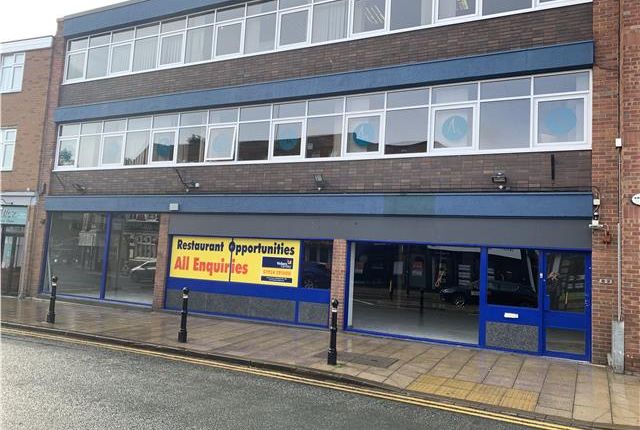 Retail premises to let in Northgate, Wakefield