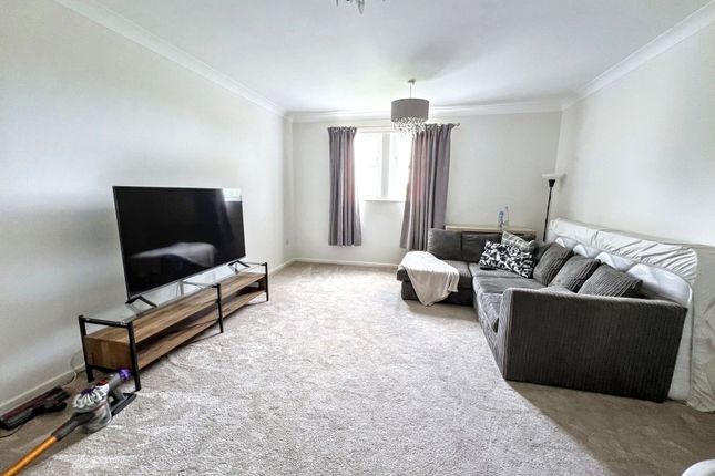 22, Kielder Close, Newcastle upon Tyne photo 2