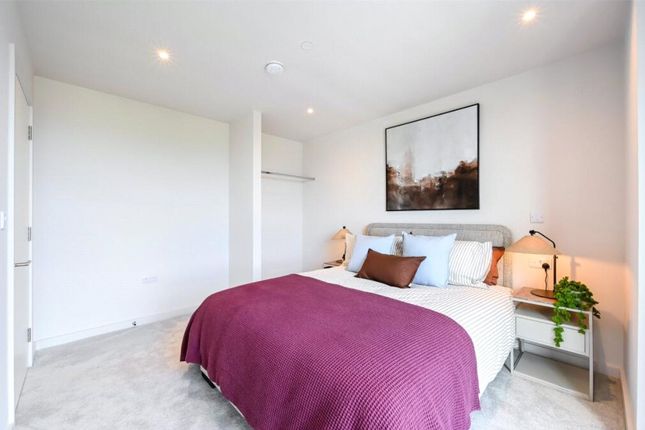 401, Kenton Lane, Harrow photo 4