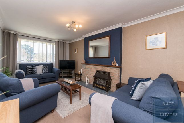 59 Woodwater Lane, Exeter photo 2