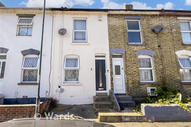 2-bed terraced on 17, Montfort Road, Rochester, £240,000