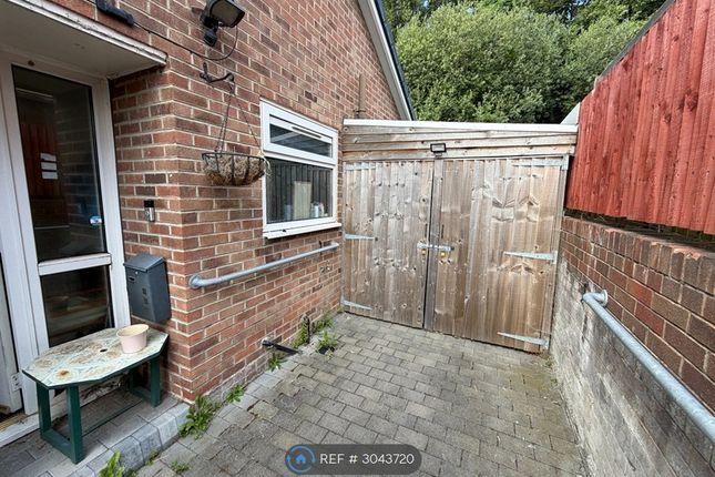 Hall Park Orchards, Kippax, Leeds photo 5