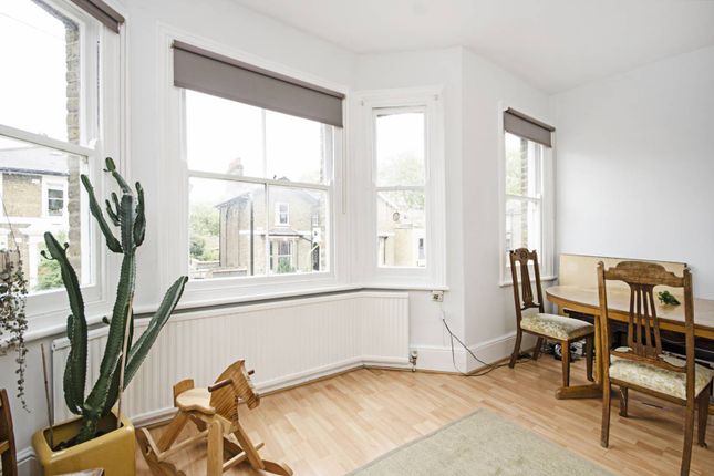 Thumbnail Flat to rent in Brookfield Road, Victoria Park, London