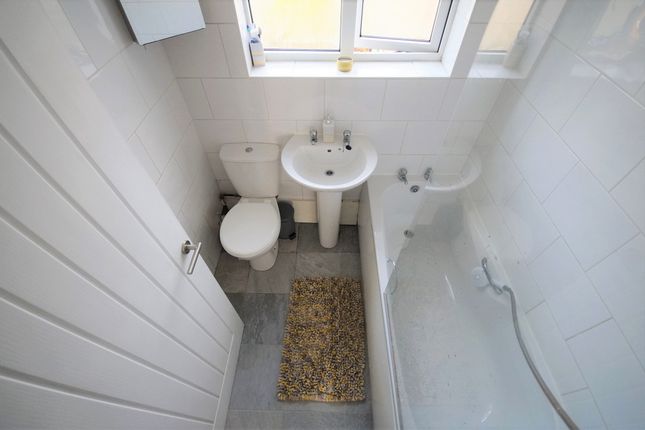 96, Westmorland Road, Coventry photo 3