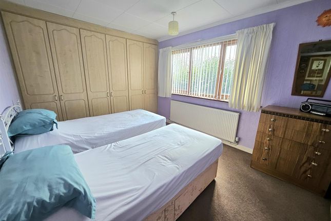 34, Lansdowne Crescent, Mexborough photo 4
